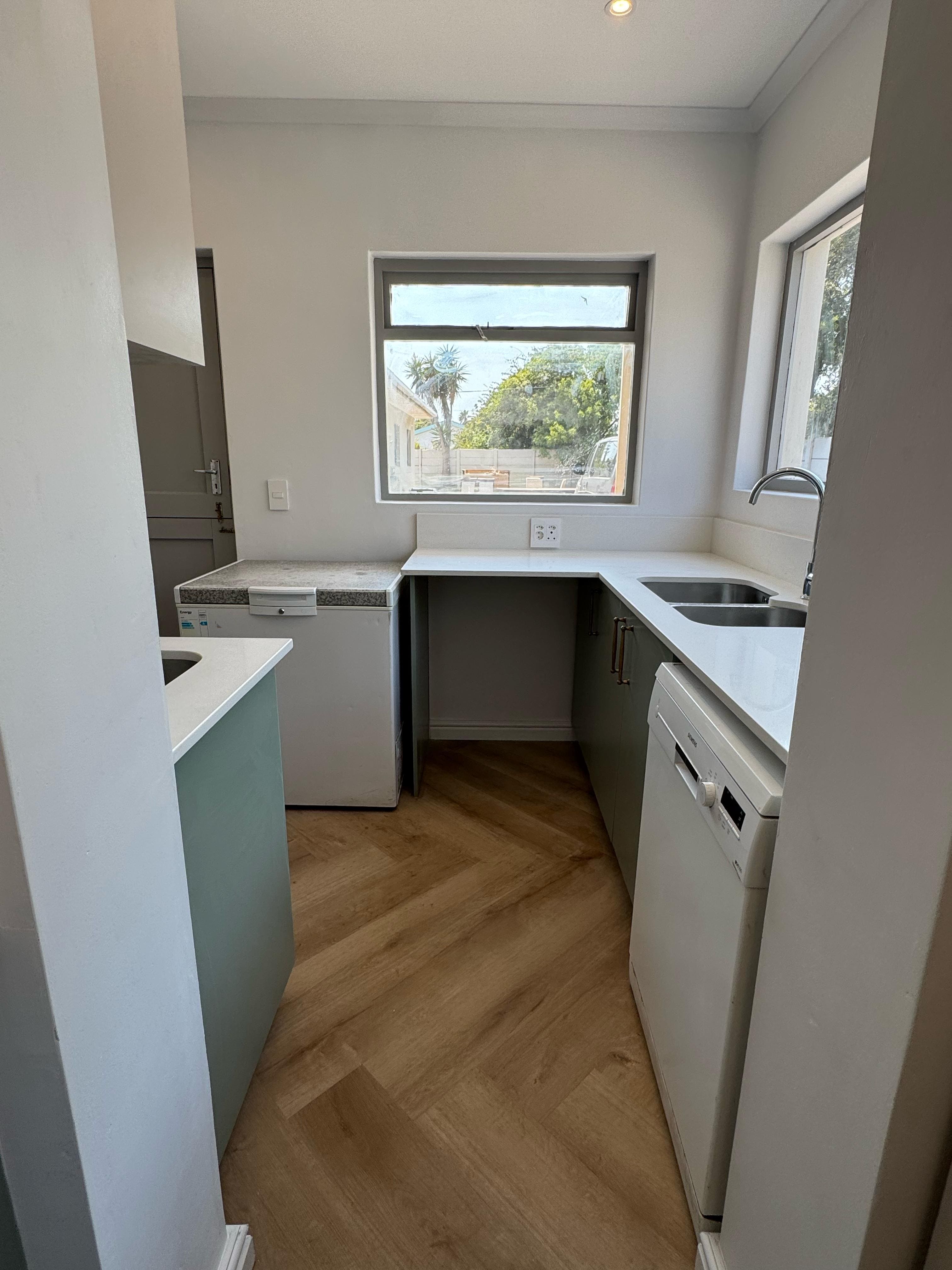 OLIVE GREEN KITCHEN completed renovations project view 21
