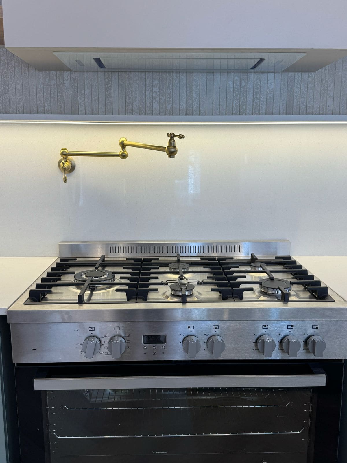 OLIVE GREEN KITCHEN completed renovations project view 22