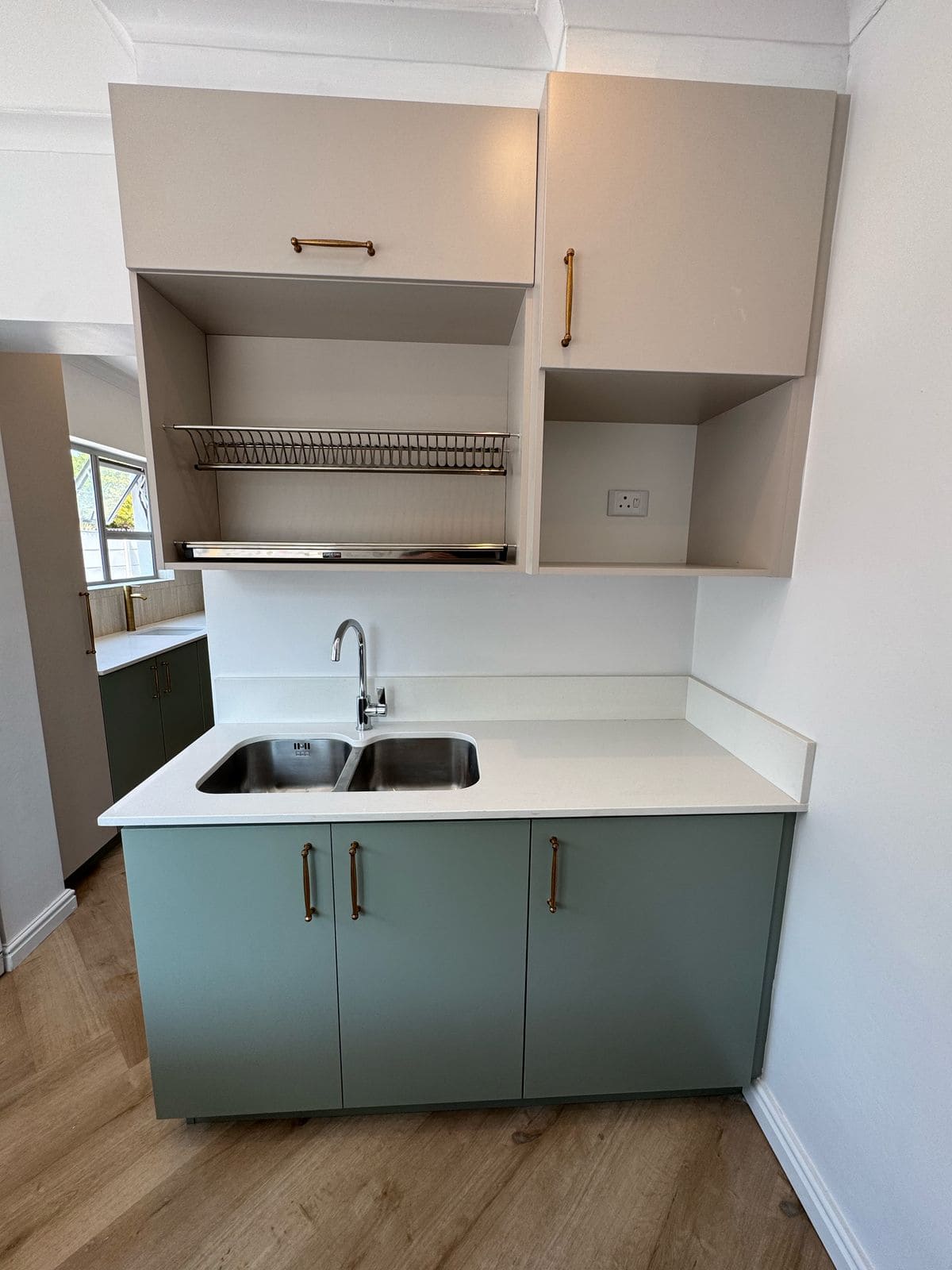 OLIVE GREEN KITCHEN completed renovations project view 24