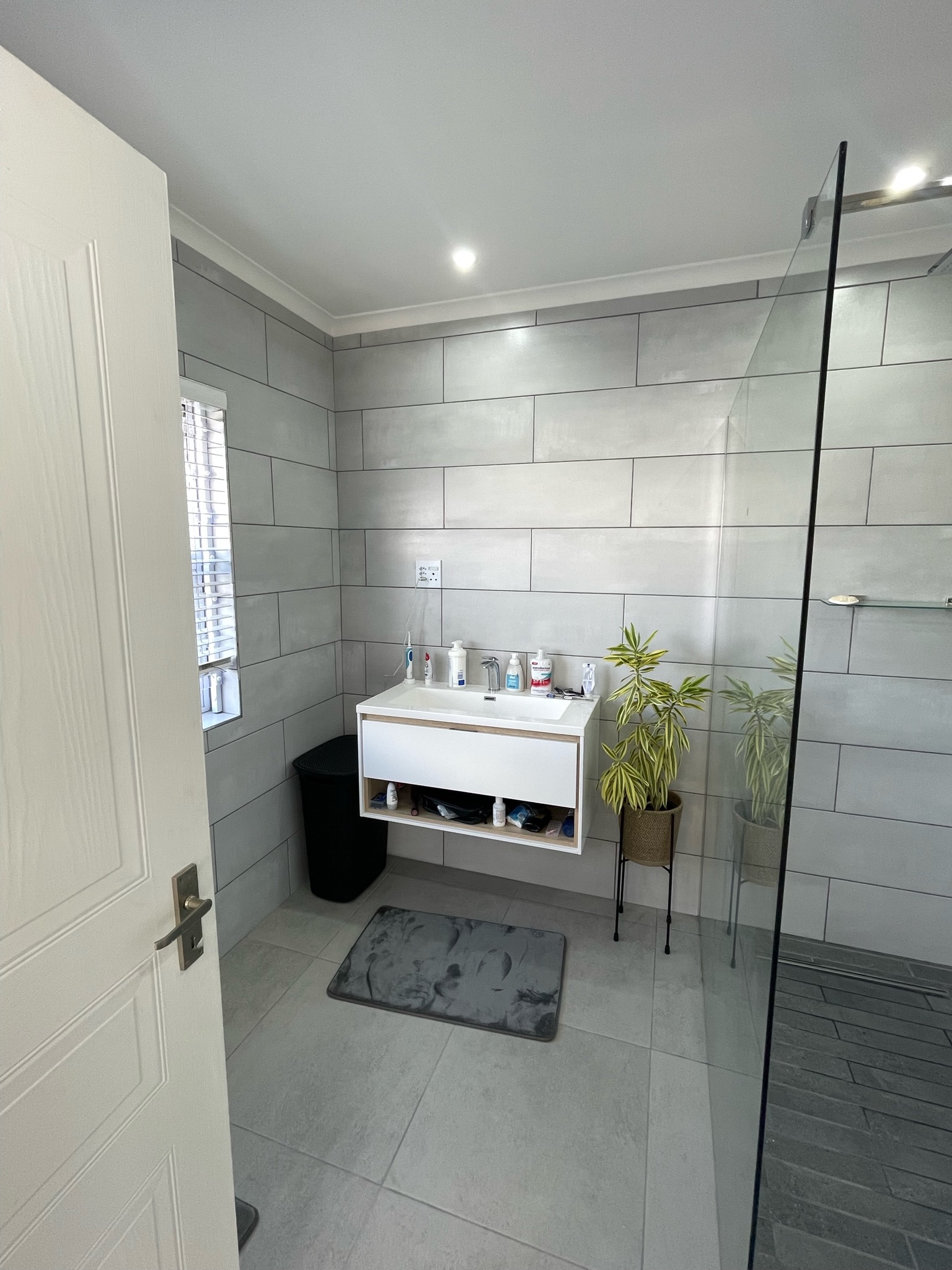 SUNNINGDALE completed renovations project view 11
