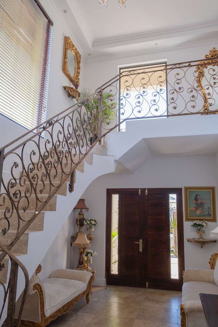 SUNSET BEACH: LUXURY DOUBLE-STOREY CONVERSION completed renovations project view 3