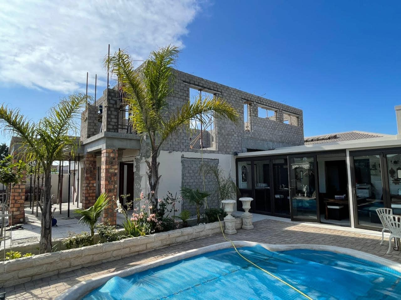 SUNSET BEACH: LUXURY DOUBLE-STOREY CONVERSION